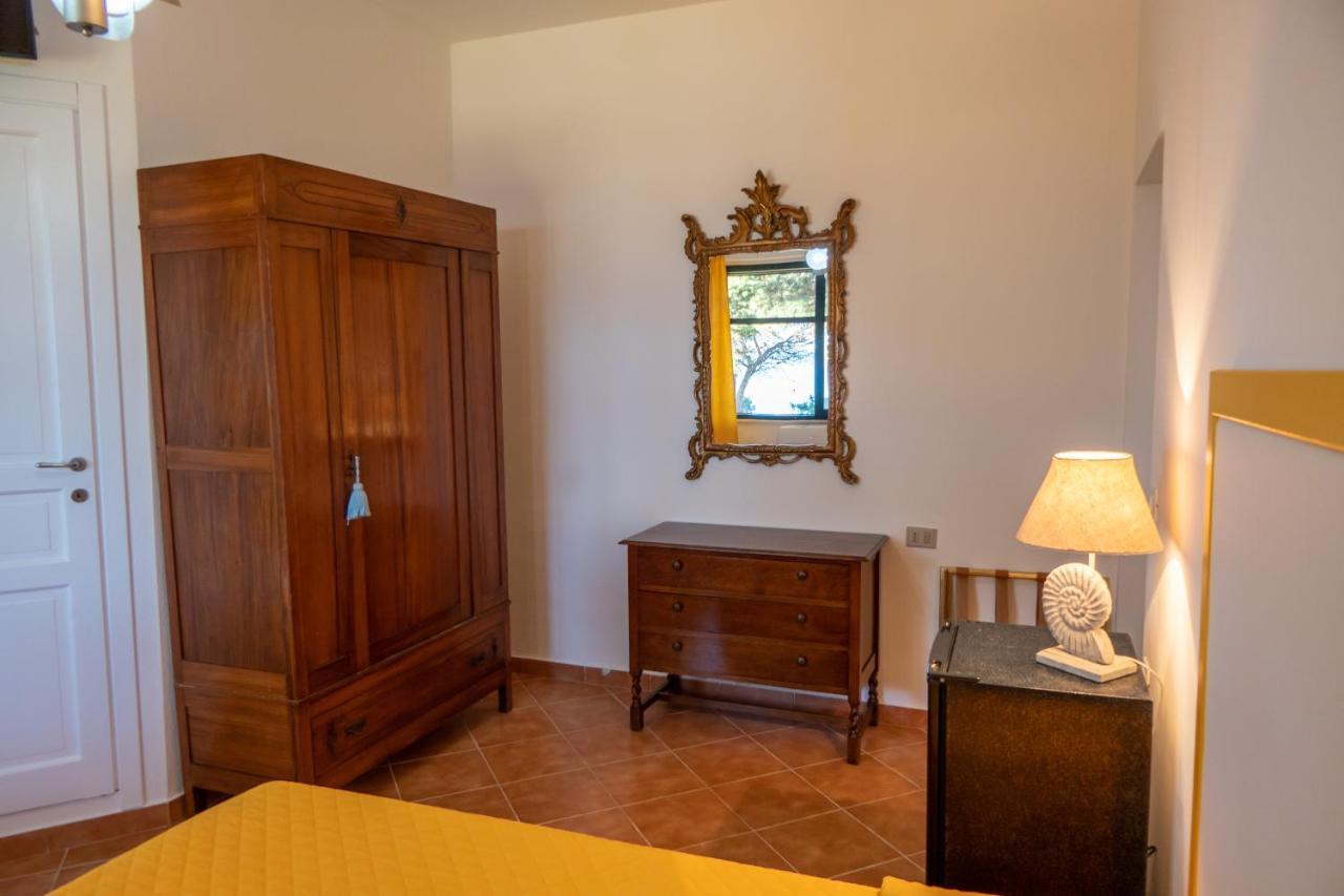 Giglio Di Mare Bed & Breakfast *