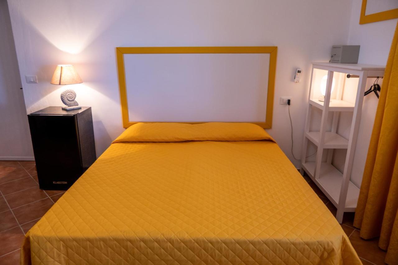 Giglio Di Mare Bed & Breakfast
